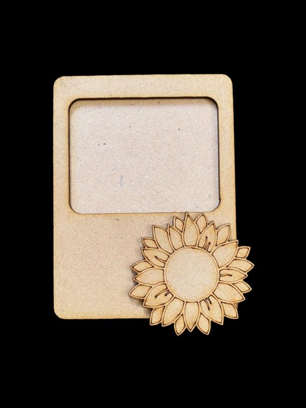 Polaroid frame with embellishment Design 6